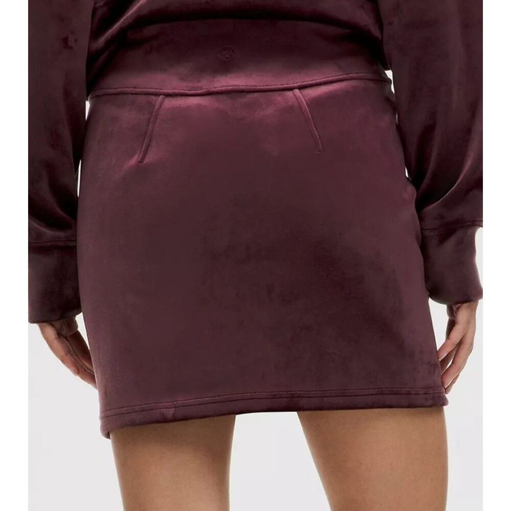 Lululemon Scuba High-Rise Mini Skirt Velvet XL Plush Stretch Garnet NWT LW8AL9S